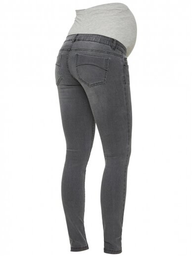 MLLOLA slim grey jeans by Mama;licious (Grey Denim) 5