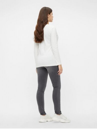 MLLOLA slim grey jeans by Mama;licious (Grey Denim) 3