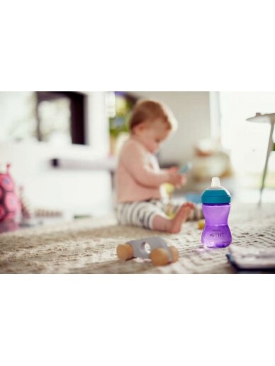 PHILIPS AVENT puodelis su minkštu, atspariu kramtymui snapeliu MY GRIPPY, 9 mėn+, 300 ml. 6